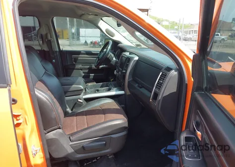 2017 Ram 1500 Sport 4X4 5'7 Box z USA, uszkodzony, nr VIN 1C6RR7MT7HS562611